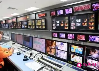 广播电视行业2021年总收入首破万亿大关，电视剧产业迎来新高峰